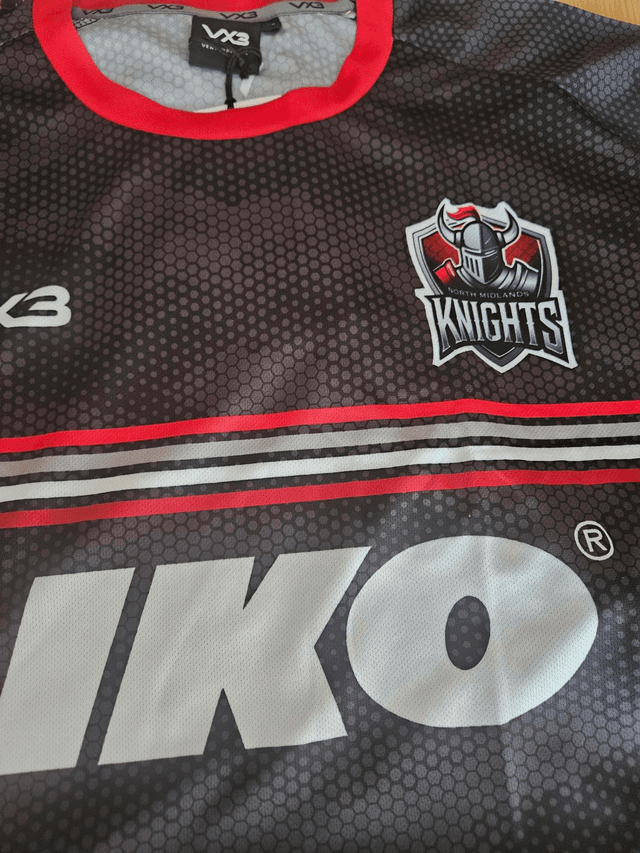 VX3 Black training shirt